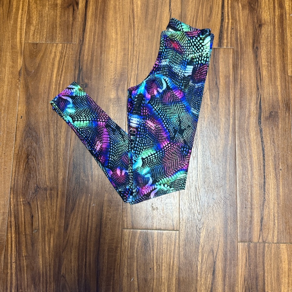 BlackMilk Leggings - Kaleidosnake